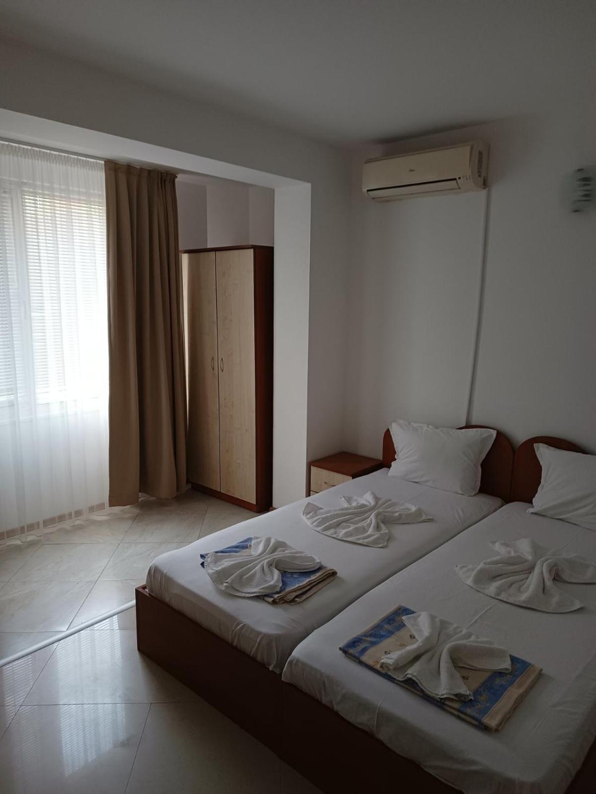 Guest House Ralitsa Pomorie Ngoại thất bức ảnh