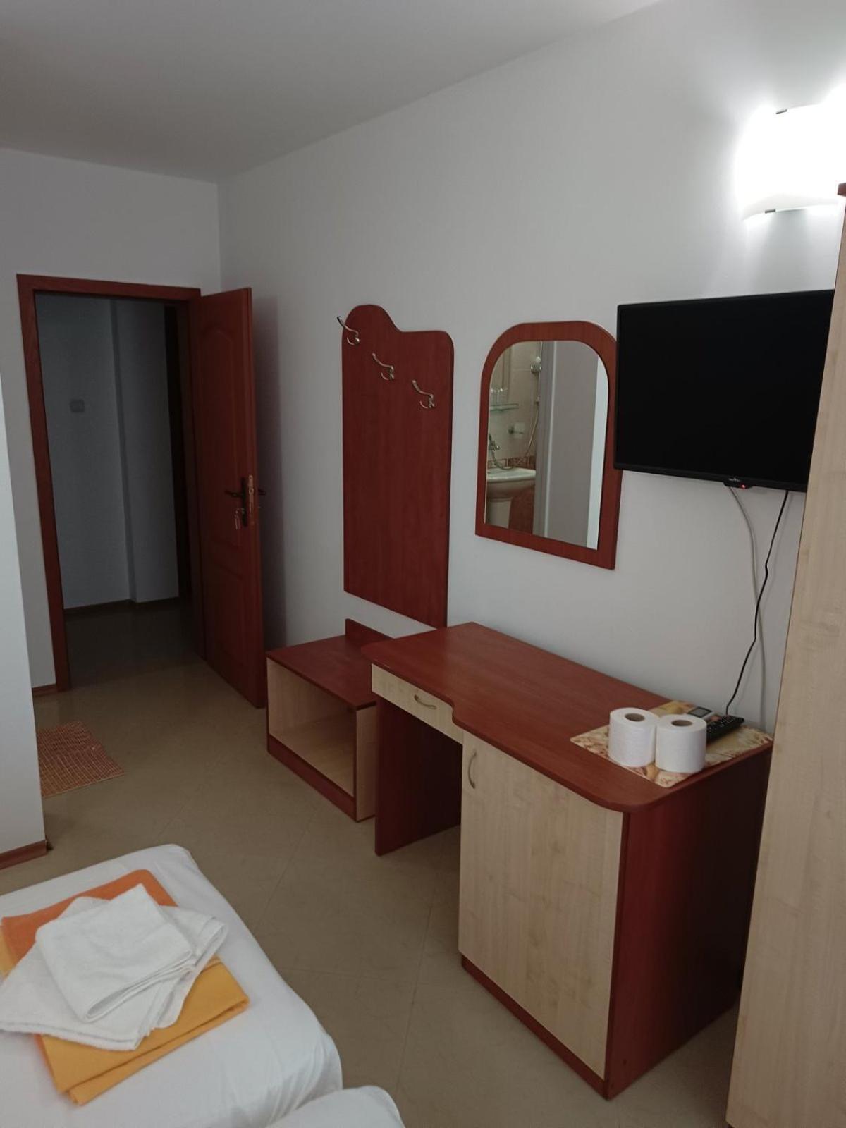 Guest House Ralitsa Pomorie Ngoại thất bức ảnh
